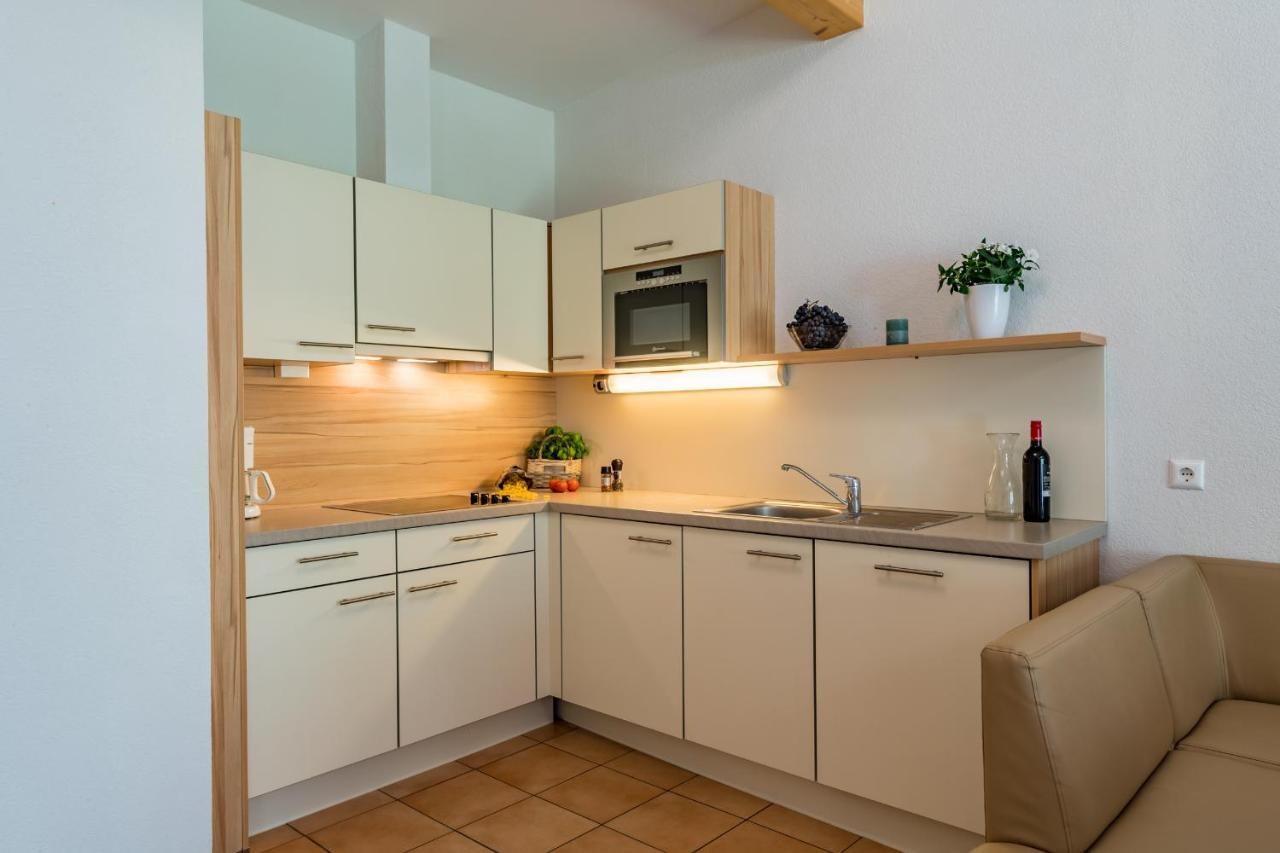Ferienhaeuser Troester Bad Kleinkirchheim Bagian luar foto